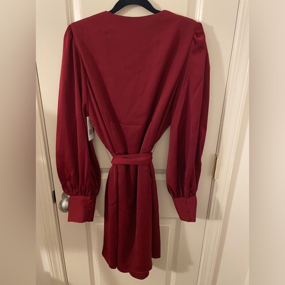 Alexia Admor - MINI WRAP DRESS - Picture 8 of 9